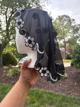 Load image into Gallery viewer, Black Floral Petals - SM flowers
