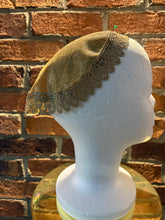 Load image into Gallery viewer, Kid small
